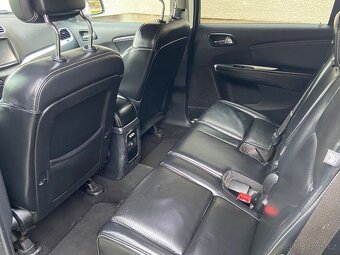 Fiat Freemont 2.0 MultiJet 125 kW 4×4 AUTOMAT – Black Code - 13