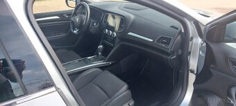 Renault Megane Grandtour 2021 facelift aut. - 13