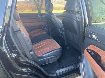 SsangYong Rexton 2.2d 132 kW kup ČR 05/2019 PREMIUM - 13