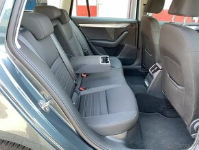 ŠKODA OCTAVIA 1,6 TDI 85KW DSG STYLE COMBI / 2018 - 13