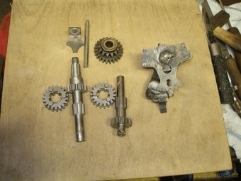 MOTOR JAWA 550/555 - 13