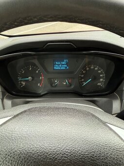 FORD TRANSIT 2015 7 MÍST 2.2 TDCi 92kw KLIMA - 13