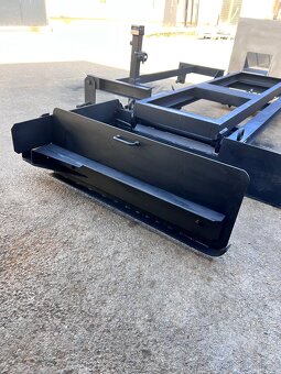 Posypavač krajnic,stranový finišer krajnic - 13