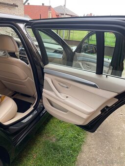 BMW 530d, Touring F11 | 190 kW | NADSTANDARDNÍ VÝBAVA | TOP - 13