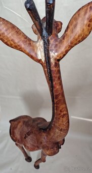 Žirafa dřevěná 155 cm - 13