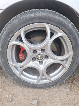 ALFA ROMEO 159 + ALU R18 - 13