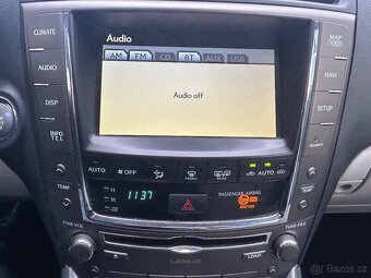 Lexus IS 250i V6 153KW AUTOMAT-KUŽE-KAMERA-PDC-VYHŘEV-2010 - 13