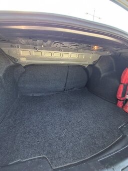 Mazda 3 2.0 DISI 111kW sedan r.v.12/2011 157tKM - 13