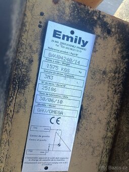 2010 2,4m 3m3 Lžice vykusovač EMILY OMEGA (video) - 13