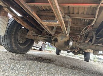 MERCEDES-BENZ 310 4X4 - 13