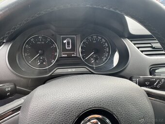 ŠKODA OCTAVIA 1.4 TSI 2015 ELEGANCE PO SERVISE - 13