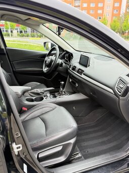 Mazda 3 sedan 2.2 skyactiv-D 110kw—2015–MANUÁL—KŮŽE—BOSE— - 13