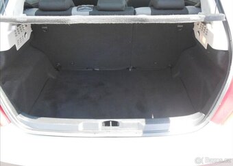 Peugeot 207 1,4 54 kW KLIMA Serviska benzín - 13