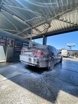 BMW E46 330i - 13