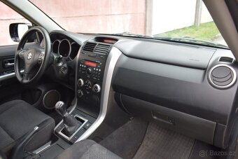 Suzuki Grand Vitara 1.9DDiS 4X4/MANUÁL/ČR/TAŽNÉ/AC - 13
