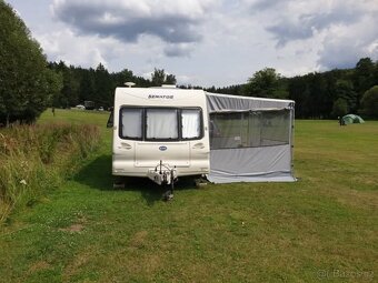 Karavan Bailey Senátor Milénium 2000 - 13