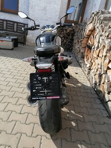 BMW R nineT - 13