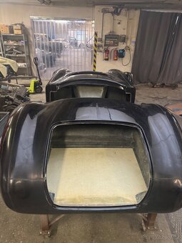 Shelby AC Cobra - 13