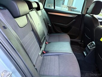 Škoda Octavia Combi 1.6 TDI Elegance - 13
