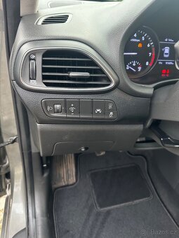 Hyundai i30,  Kombi 1,4 T-GDI - Go (103 Kw) - 13