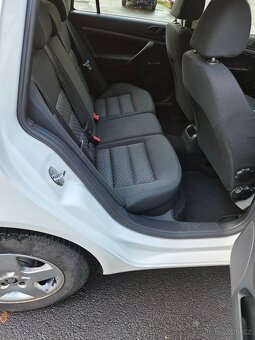 Škoda Octavia 1.6 MPI - 13