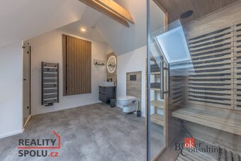 Prodej, domy/rodinný, 291 m2, U Rybníka 2/2, 25064 Zlonín, P - 13