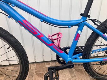 DÍVČÍ KOLO 24 SUPERIOR - 13