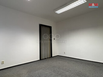 Pronájem kanc. prostoru, 117 m2, Chomutov, ul. Školní - 13