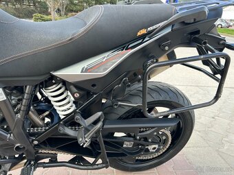 KTM 1290 Super Adventure 2019 - 13