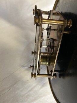 Hodiny biedermeier. - 13