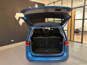 VW TOURAN III 1.5TSI 110KW DSG HIGHLINE ACC LED KESSY 7MÍST - 13