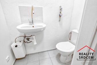 Pronájem zrekonstruovaného bytu 2+kk s komorou, 60 m2, ul. T - 13