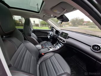 MG EHS 1.5 T-GDI Exclusive Plug-in Hybrid - 13