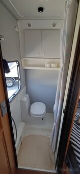 Karavan Knaus řidičák sk.B - 13