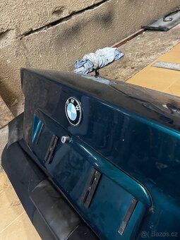 Karoserie BMW e36 sedan - 13