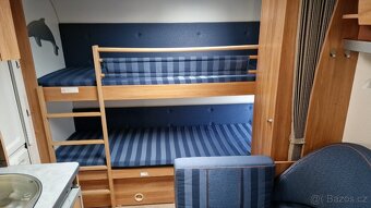 Karavan Bürstner Flipper 495 TK, 6 os., palandy, předstan - 13