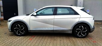 HYUNDAI IONIQ 5 72,6 kWh 160KW DYNAMIQ,2022,KAMERA, V2L, DPH - 13