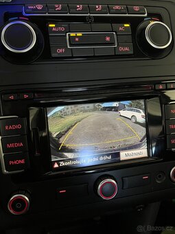 VW Cross Touran 1,4TSI - 13
