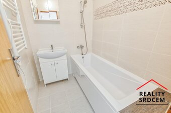 Pronájem zrekonstruovaného bytu 3+kk s pracovnou, 82 m2, ul. - 13