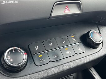 🚗 Kia Sportage 1.6GDi 2015 KLIMATIZACE 4x2 ALU - 13