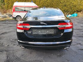 Jaguar XF 3.0 d - 13