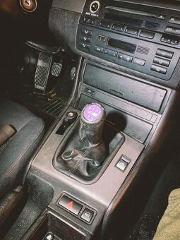 BMW e46 325i / Samosvor - 13