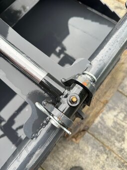 Hydraulická Lžíce s vykusovačem, vykusovač - 13