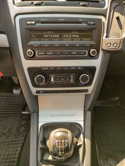 ŠKODA OCTAVIA II 1.9 TDi 77 KW AMBIENTE,ZÁVĚS,AUT.KLIMA,PDC. - 13