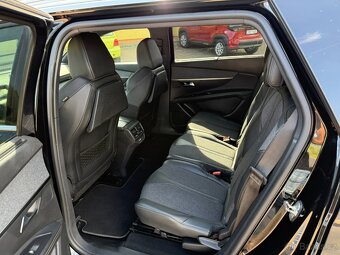 PEUGEOT 5008 GT 1.2 PureTech 96kW-2019-99.844KM-7 MÍST- - 13
