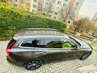 Volvo V60 T6 257kW Recharge 4x4 Koup.ČR,TAŽNÉ,2022,69tkm - 13