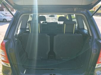 Opel Zafira 1,7 CDTi  7.míst - 13