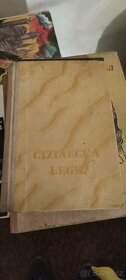 Stare knihy, western, majovky, horor, detektivky - 13