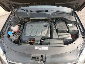 VW Passat 2,0 TDI, 125KW, DSG,1.majitel,serviska,vyhř.okno - 13