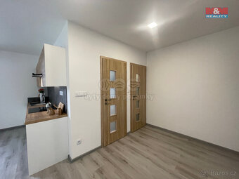 Pronájem bytu 2+kk, 46 m², Ostrava, ul. Zárubecká - 13